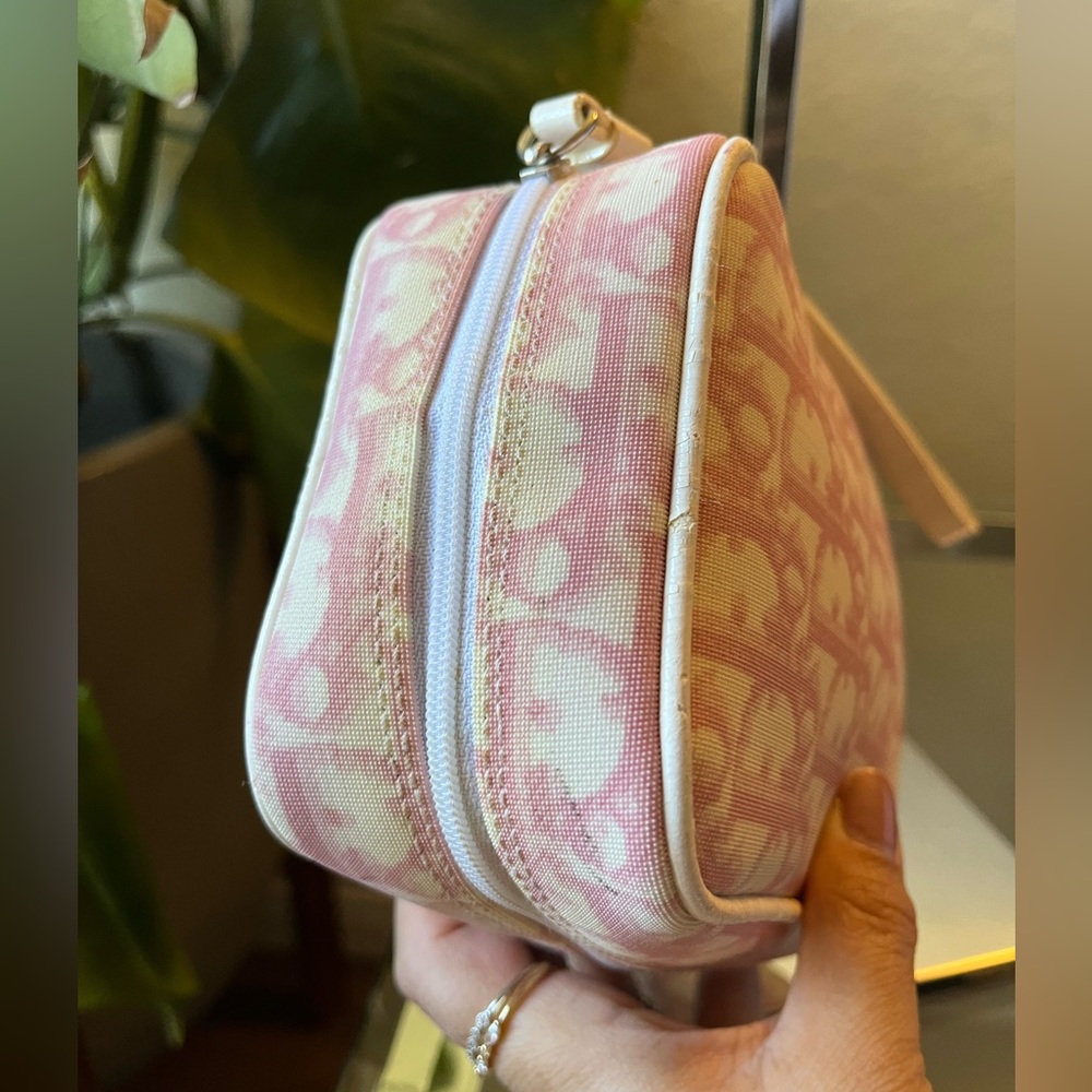 *SOLD* Christian Dior Clutch - Picture 3 of 10